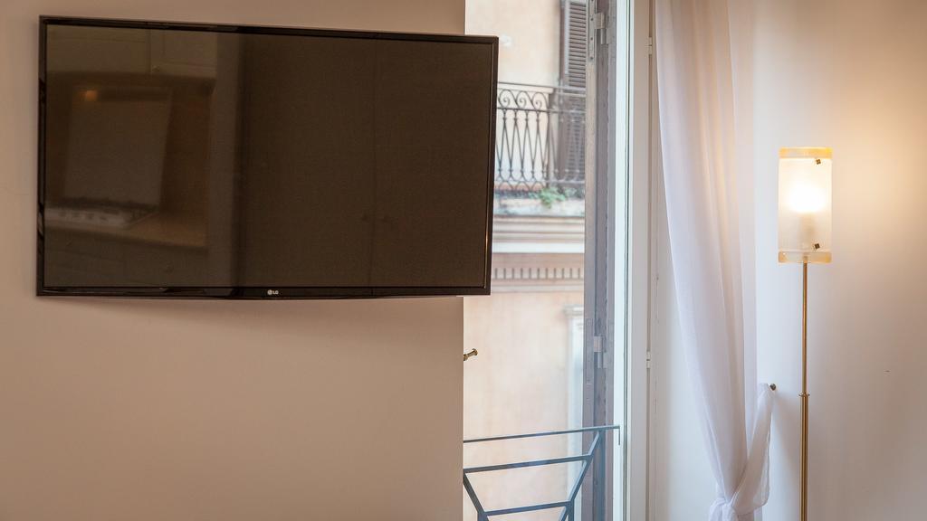 Rental In Rome - Gambero Suite Bagian luar foto